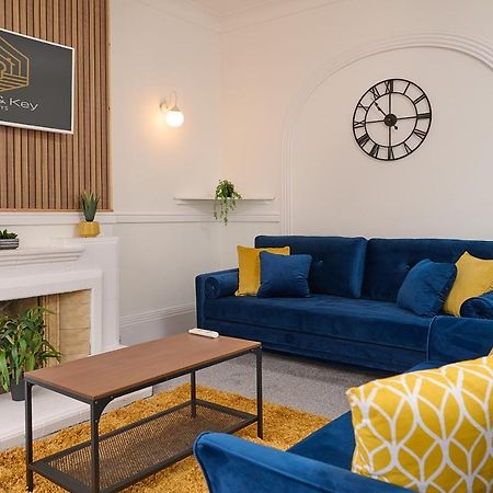 Spacious 3 Bedroom Apartment- Crouch End London Exteriör bild