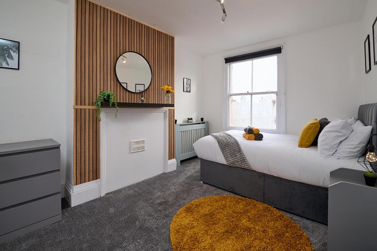 Spacious 3 Bedroom Apartment- Crouch End London Exteriör bild