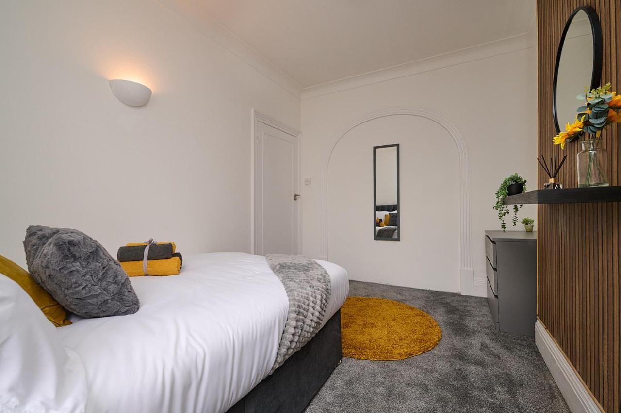 Spacious 3 Bedroom Apartment- Crouch End London Exteriör bild