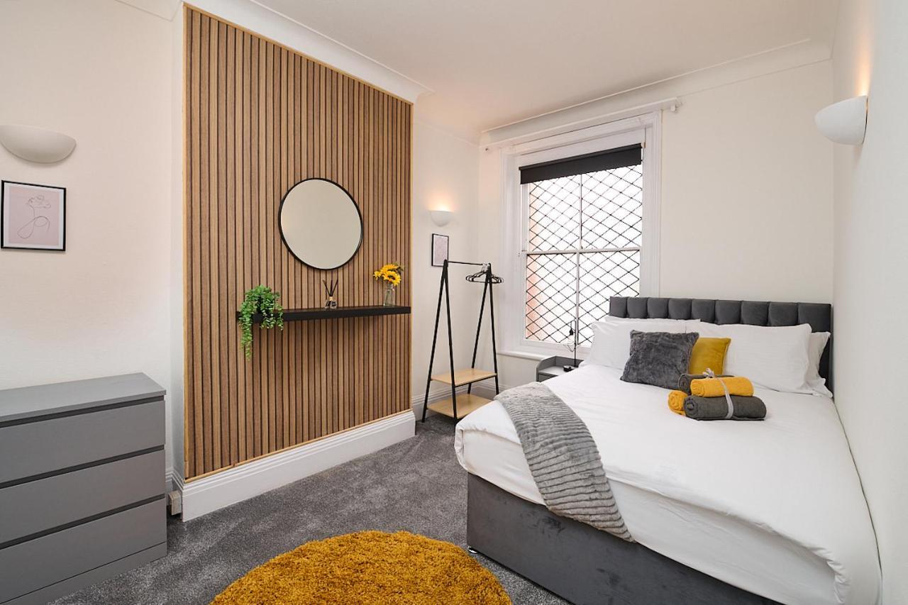 Spacious 3 Bedroom Apartment- Crouch End London Exteriör bild
